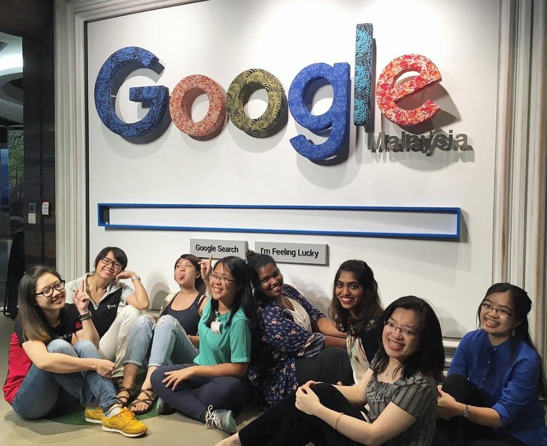 Taylor's student gets to visit Google Malaysia office